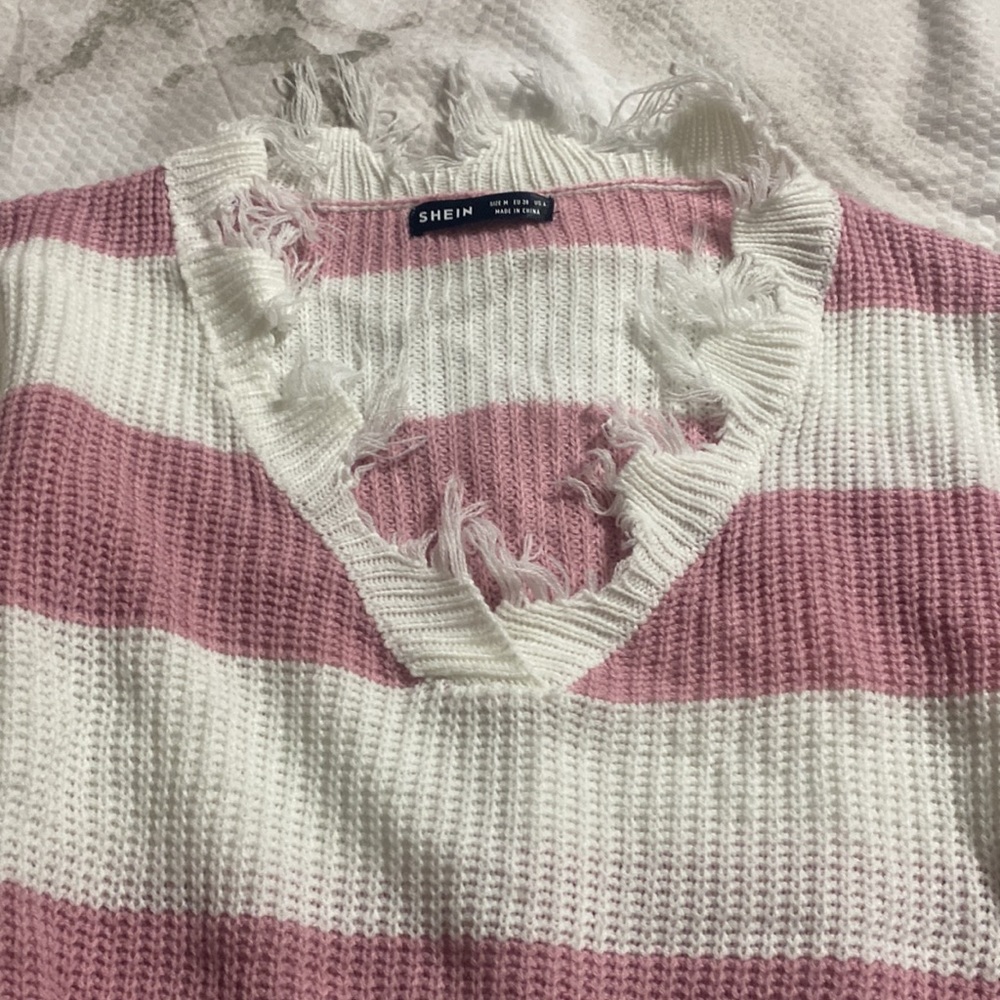 Cropped sweater - Picture 3 of 5